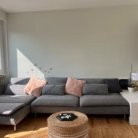 Villa Jolie Maison Cosy, Grand Jardin, En Bordure De La Via Fluvia